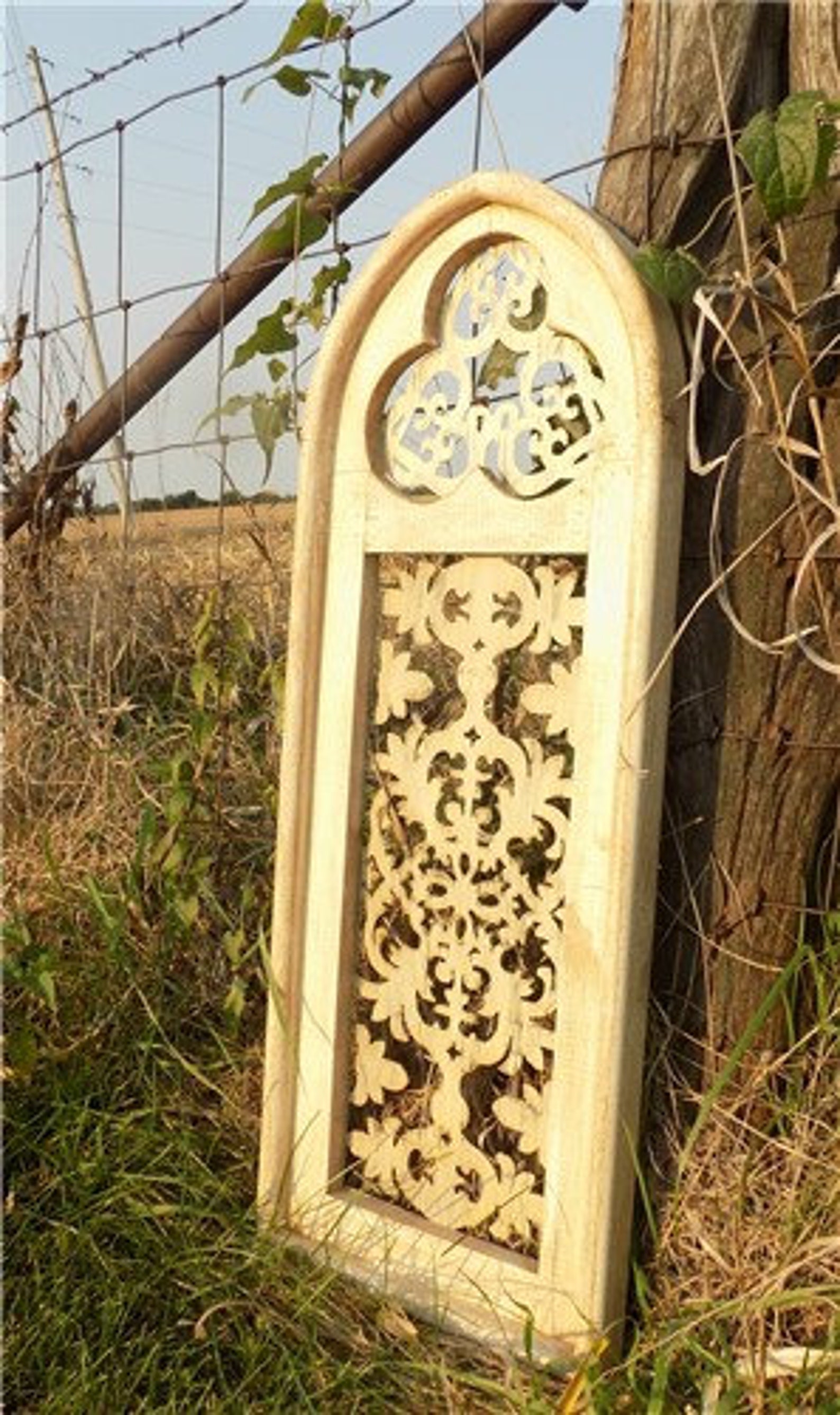 Cathedral Clover Window Frame, Gothic Church Fretwork, Architectural ...