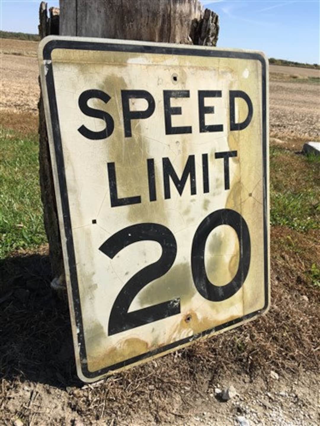 アンティーク雑貨 USA SPEED LIMIT20 il_1080xN.4336045905_i9ce.jpg