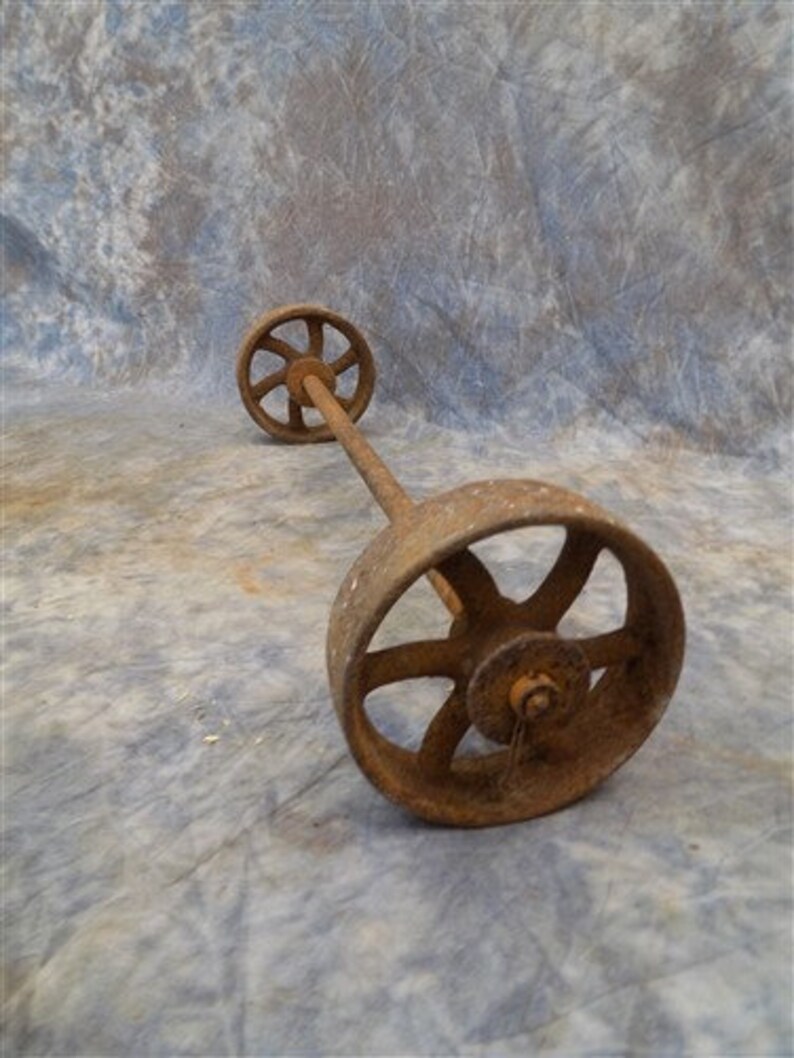 4 Factory Cart Wheels & 2 Axels Cast Iron Vintage Lineberry Etsy