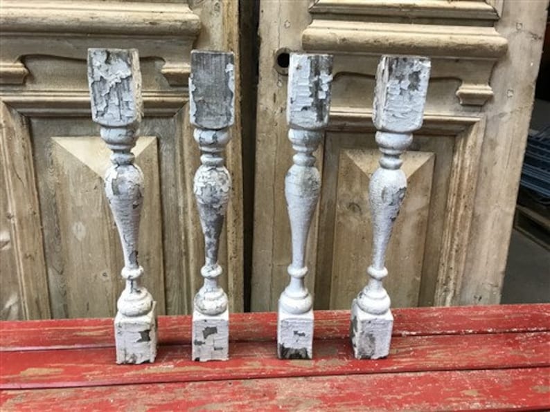 4 Balusters Painted Wood Architectural Salvage Spindles Porch House Trim Z, Vintage Wood shops Spindles, Wooden Balusters, Rustic Farmhouse