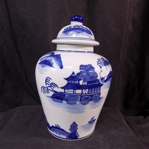 Blue & White Pagoda Ginger Jar, 10 Chinese Porcelain Decor, Chinoiserie X,