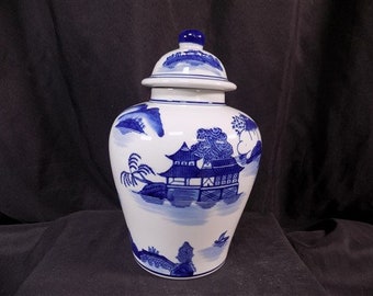 Blue & White Pagoda Ginger Jar, 10 Chinese Porcelain Decor, Chinoiserie X,