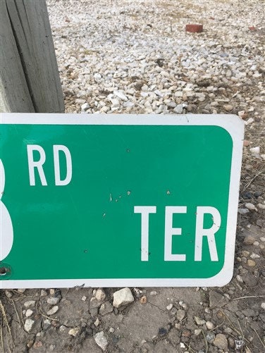 SE 33rd Ter Street Sign, 9x24 Vintage Green Road Sign, Metal Road