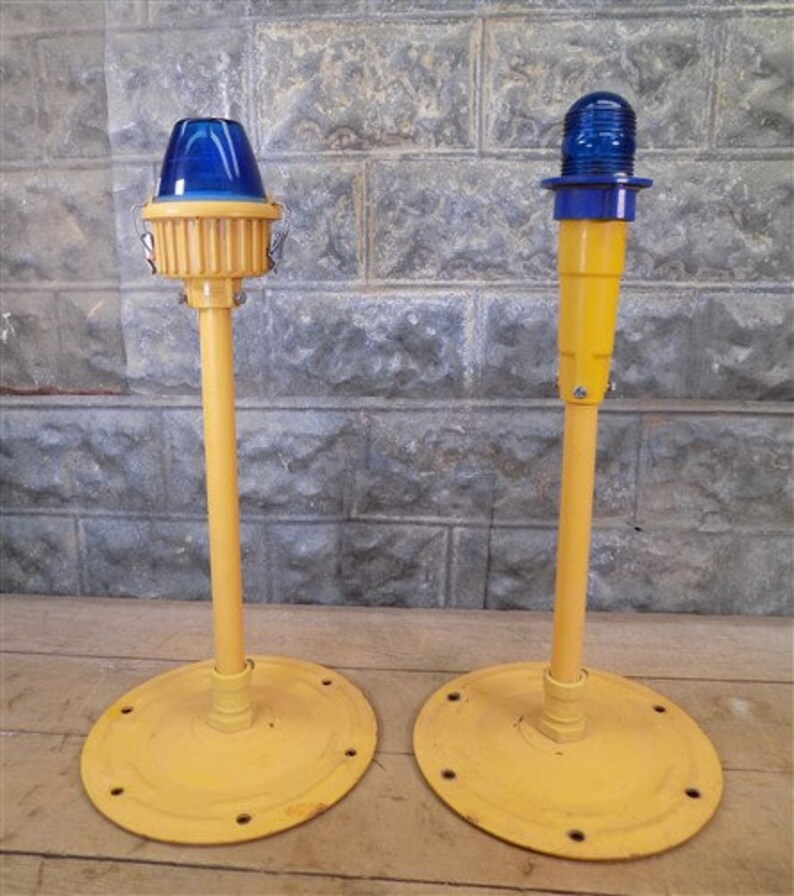 2 Airport Runway Taxiway Marker Lights Crouse Hinds Etsy