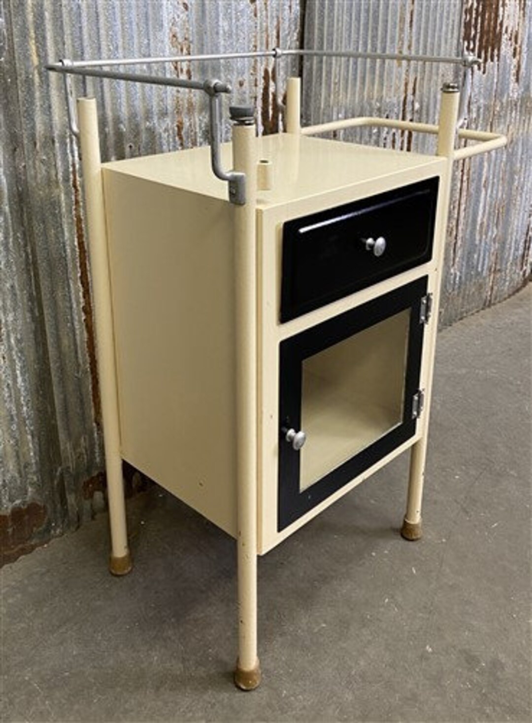 Vintage Medicine Dental Hospital Vanity