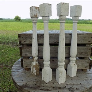 4 Balusters White Wood Architectural Salvage Spindles Porch Post House Trim A22, Vintage Wood Spindles, Wooden Balusters, Rustic Farmhouse