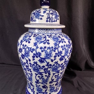 Blue & White Floral Temple Jar, 24 Chinese Porcelain Decor, Chinoiserie A15 ,Floral Covered Ginger Jar, Chinese Decor, Porcelain Jar