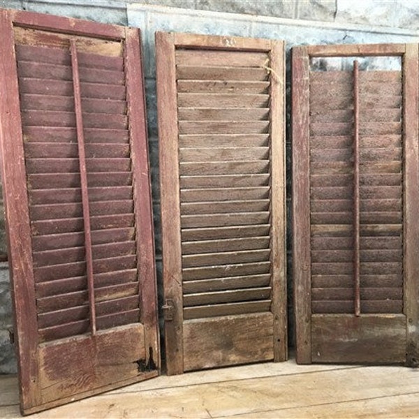 Vintage Shutters Wall Decor, Farmhouse Shutter Doors, Architectural Salvage a64, Louvered, Hinged, Distressed Wooden Shutters, Door Window S