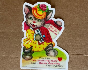 3 inch high kitten playing accordion valentine