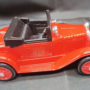 Liberty Classics Ford Model A Roadster Bank Fire Chief #1540 1:25 Diecast NIB