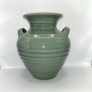 Vintage Simon Pearce Celadon Pottery Vase | 8-Inch | Handcrafted | semi-translucent green craqueleur glaze