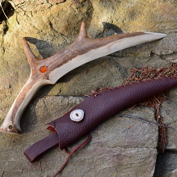 Shamanistic Primitive Stone Age/Fantasy Reindeer Antler Bone Knife Athame, real amber decorations, comes supplied with leather sheath