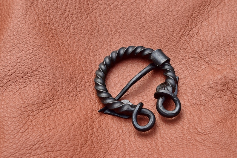 Hand Viking Horseshoe Brooch/penannular Brooch Etsy