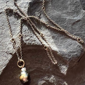 Peacock Tahitian Pearl Drop - Minimalist Necklace