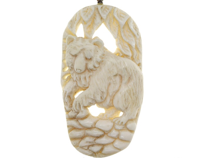 Bear Engraved on an Acorn Carving Pendant & FREE 3MM Italian 925 Sterling Silver Chain C162