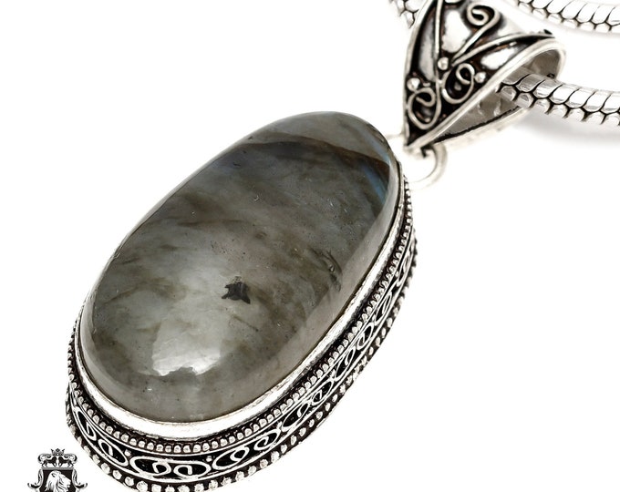 Canadian BLUE Fire LABRADORITE Pendant & FREE 3MM Italian 925 Sterling Silver Chain V1113