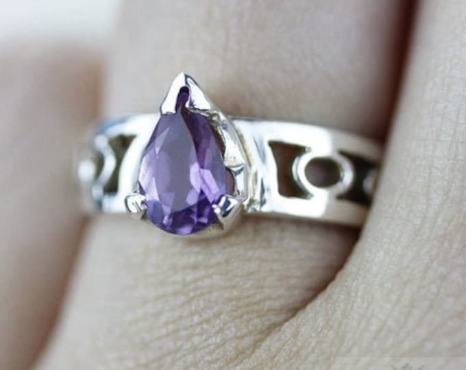 SIZE 5 AMETHYST Fine 925 Sterling Silver Ring (Nickel Free) r776