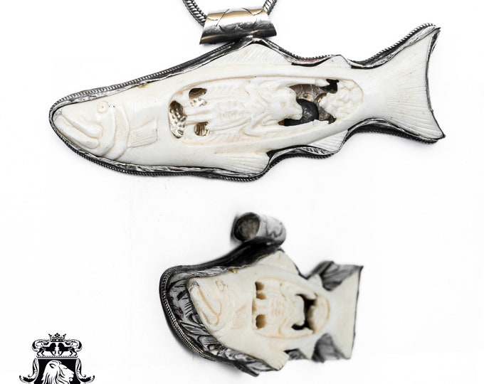 Bat Floating in Salmon Belly Carving Pendant & FREE 3MM Italian 925 Sterling Silver Chain N373