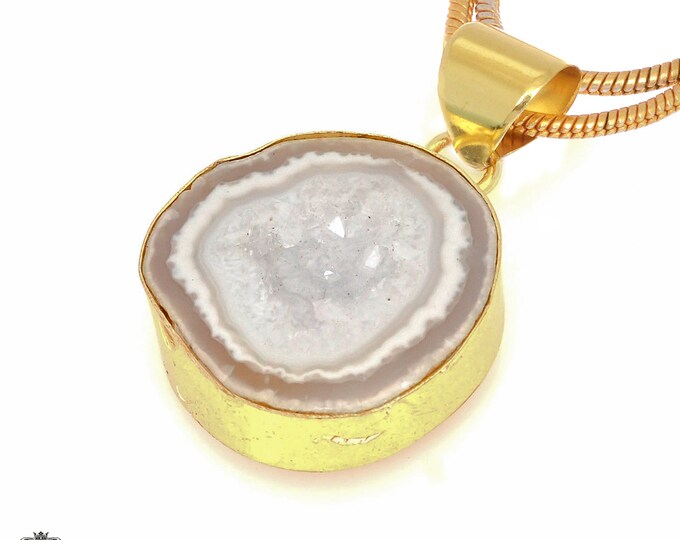 Tasbasco Geode Pendant Necklaces & FREE 3MM Italian 925 Sterling Silver Chain GPH1744