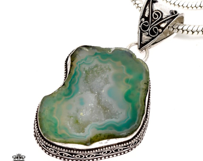 Tabasco Geode Pendant & FREE 3MM Italian 925 Sterling Silver Chain V610