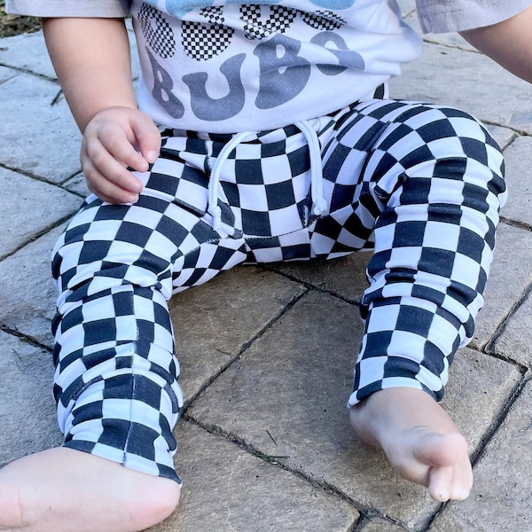 Black and White Checkered Pants,  Baby Leggings, Clothes Coming Home Outfit, Checkered Baby Pants & Hat, Black and White Retro Pants