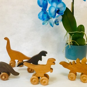 Wooden Dinosaur Toys, Wooden baby boys, Waldorf Toys, 1st Birthday Set of 5