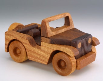 Wooden Little Jeep, Wooden Baby Toys,  Waldorf Toys, Toddler Toys