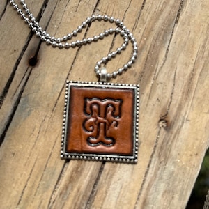 Fancy Scroll Letter &#39;T&#39; Initial Leather Pendant Necklace