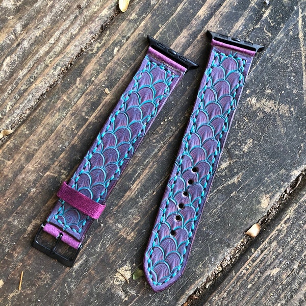 42mm/44mm Purple Dragon Scale Leather iWatch Band