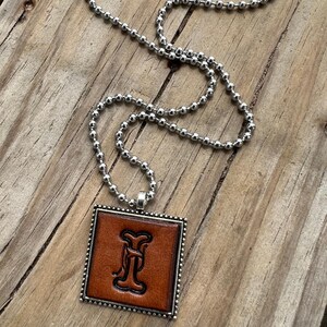 Fancy Scroll Letter &#39;I&#39; Initial Leather Pendant Necklace