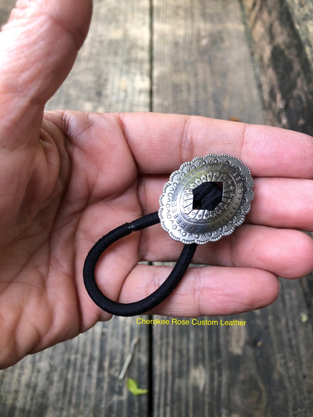 小物 CHALLENGER HAIR TIE SILVER Small Antiqued Silver Slotted Concho Hair Tie - Etsy