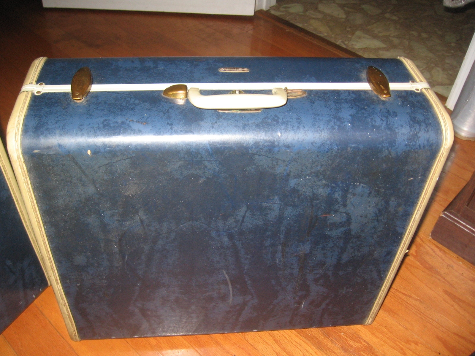 Vintage Samsonite Shwayder Blue Marble 1950 Suitcase Large Size