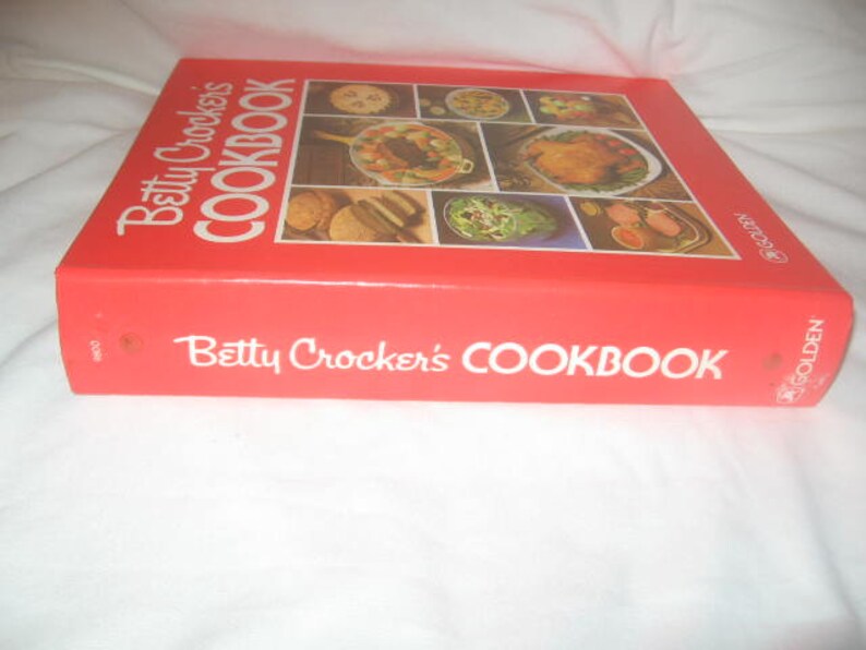 Betty Crocker 1969 Ring Binder Cookbook 1984 12th Printing Etsy