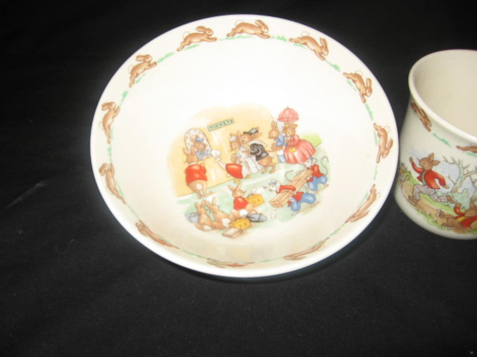 Vintage Royal Doulton Bunnykins Mug/bowl/bunnykins Golden Jubilee
