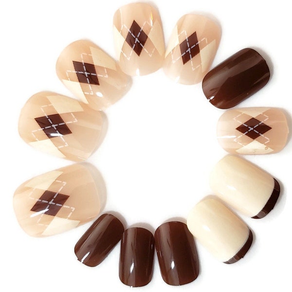 JR Brown & Tan with Argyle Print Short Round Press On/Glue On Nails (24 Count) DIY Mani Kit