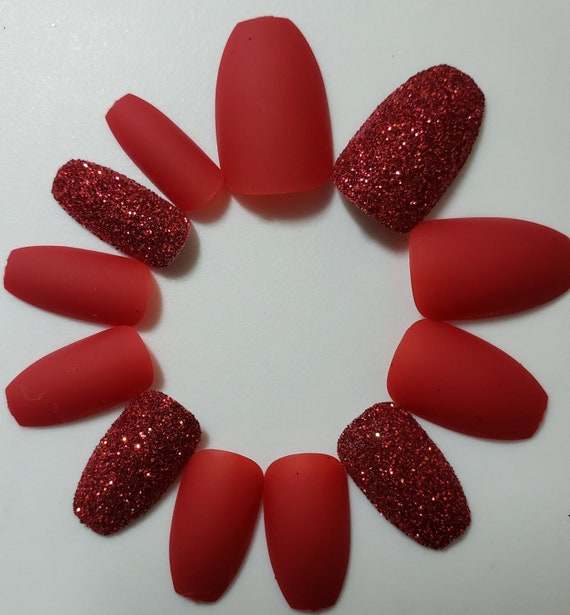 Red acrylic nails coffin with glitter deals
