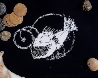 Angler Fisch Patch - Windlicht Fisch Original Design gedruckt auf Leinwand