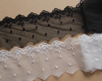 2 Yard ivory/black Width 2.75 inches lace trim,flowers embroidered lace,floral lace trim,scalloped trim lace for DIY dress(1-174)