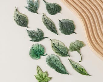 Lot de 2 appliques thermocollantes brodées feuilles vertes, fleurs brodées, écussons thermocollants pour vêtements, pour bricolage (186-35)