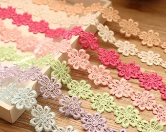 2 Yards Width 2.5 cm lace trim,flowers embroidered lace,Cotton floral lace trim,scalloped trim lace for DIY dress( 56-44)