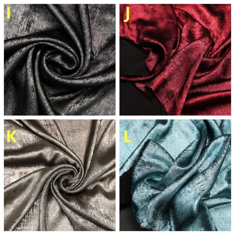 Pode incluir: Quatro amostras de tecido em diferentes cores: preto, bord&ocirc;, prata e azul-petr&oacute;leo. O tecido tem um brilho sutil e uma superf&iacute;cie ligeiramente texturizada.
