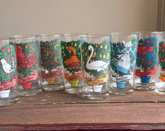 Vintage Twelve 12 Days of Christmas glasses, replacement glasses, lyrics on back