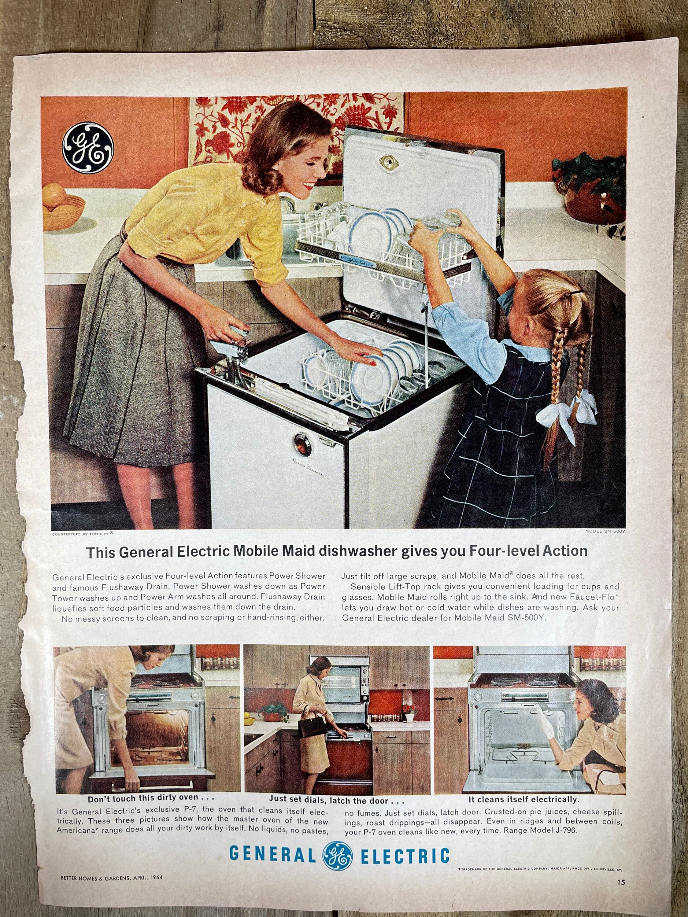 Vintage Orange General Electric Can Opener - 70s Kitchen Appliances