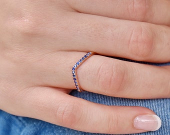 Gold and Blue Sapphire stackable ring