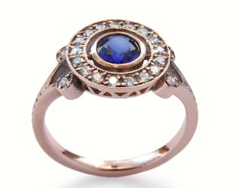 Round Estate ring with Sapphire and Diamonds