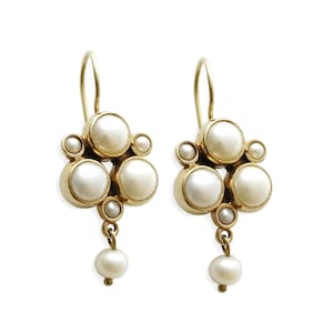 Clover gold earrings with Pearls