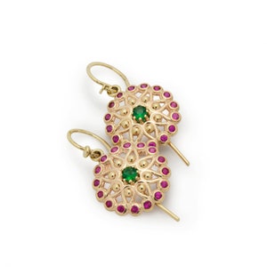 Gold Flower Earring with Green Emerald and Ruby