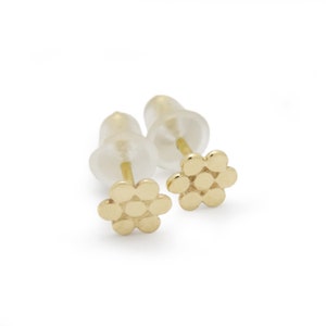 14K Gold Flower Post Earrings