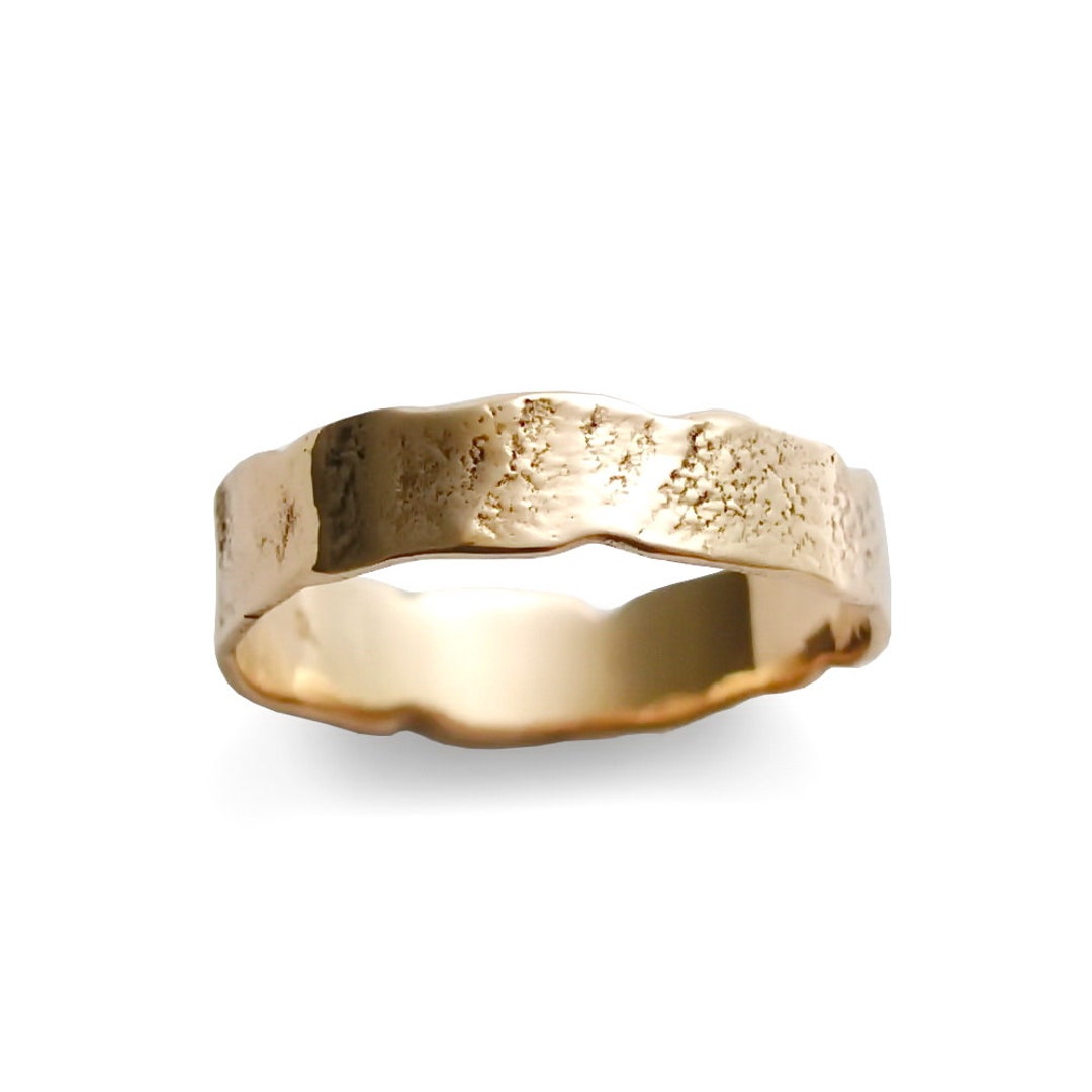 Organic Textured Gold Band Ring - Etsy