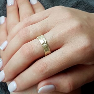 Wide Gold wedding ring image 2